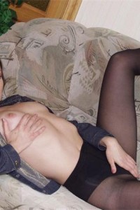 В колготках на диване. Часть 1. photo #7